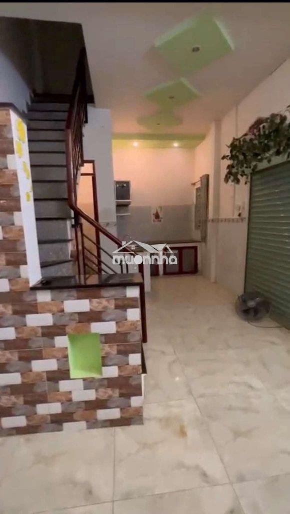 Nhà góc mặt tiền hẻm