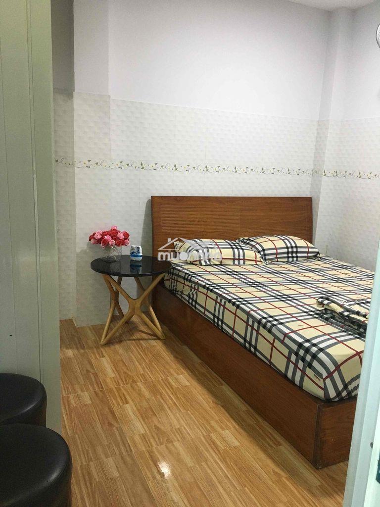 Nhà hẻm xem hơi, gần chợ, siêu thị, thuận tiện cho việc sinh hoạt