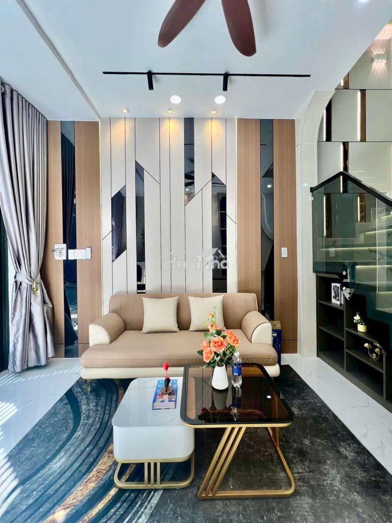 Nhà đẹp ôtô đậu ngay cửa f17 - Ảnh 3