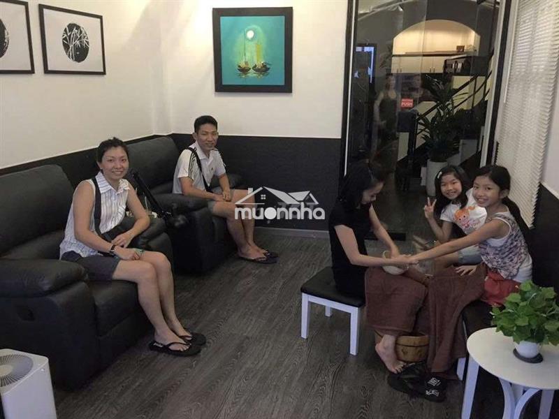Phố bùi viện 3 tầng, giá chỉ 3x