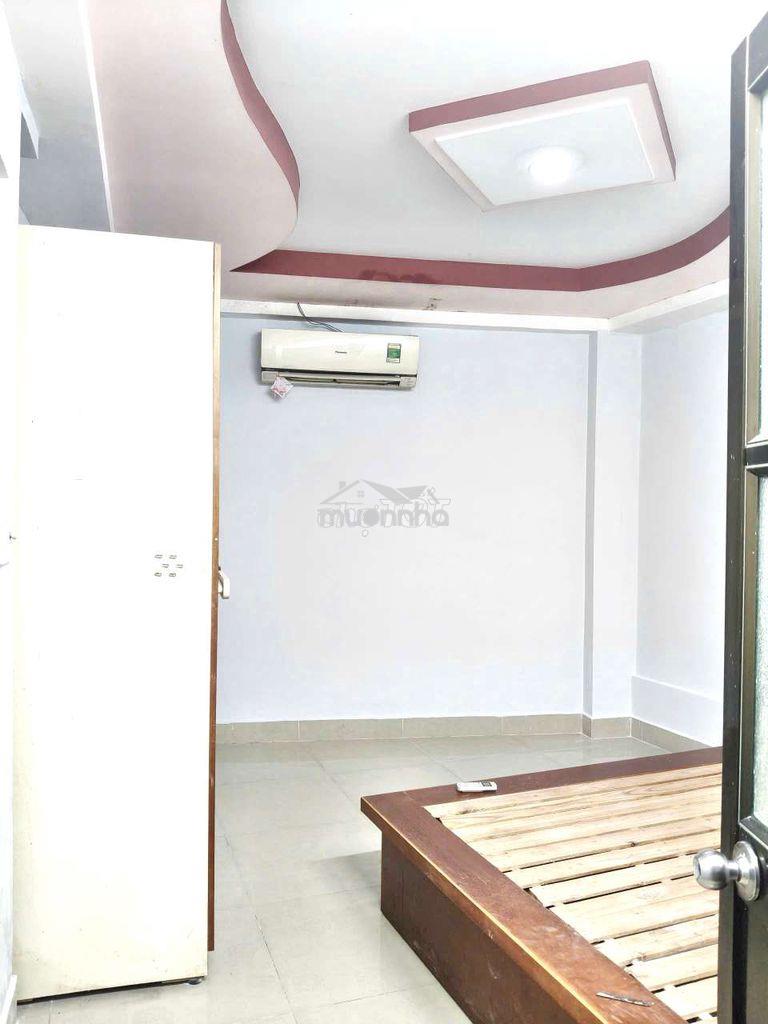Cho thuê 3.8x12 đúc 2 lầu gần lạc long quân p11 tân bình  - 2