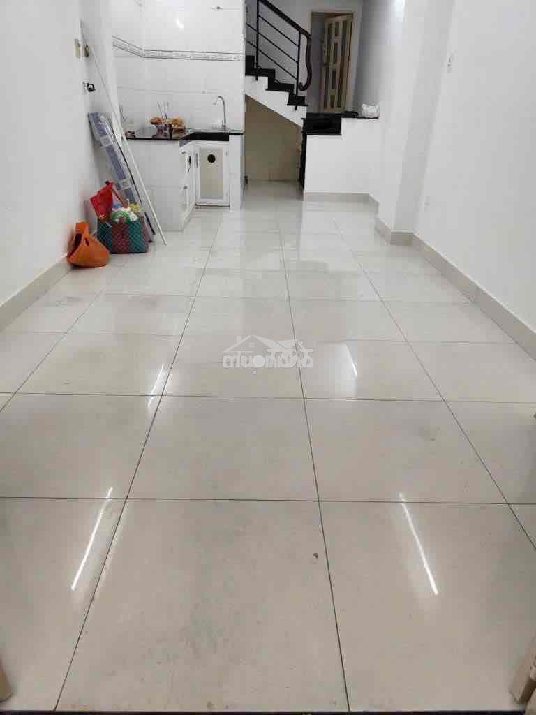 12,5 tr - nguyên căn 3 tầng ng tiểu la -3pn 3wc-3,2x11m- ở hay kdol ok - Ảnh 2