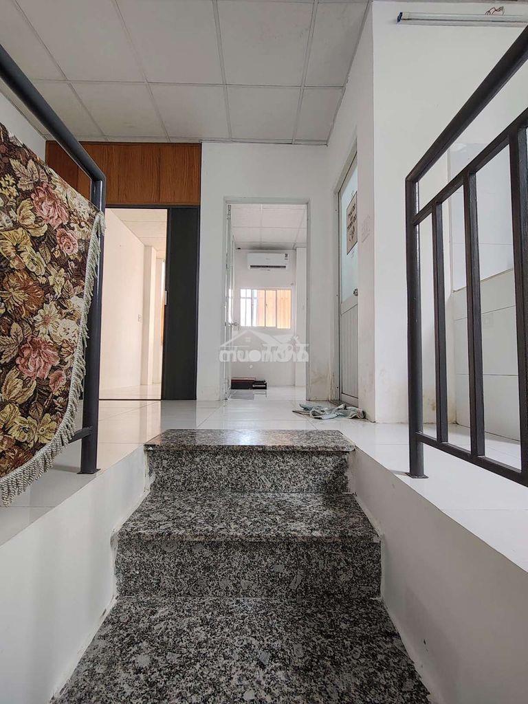 Bán nhà sổ hồng riêng ba lầu xã phong phú gần nguyễn văn linh - Ảnh 3
