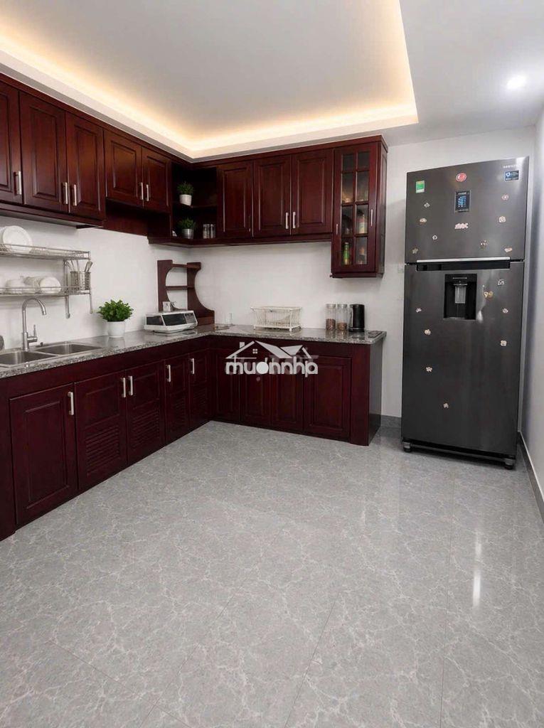 Nhà 1,79ty tlcc 3,3×10m.trệt-lầu có ban công.2pn-2wc - 4