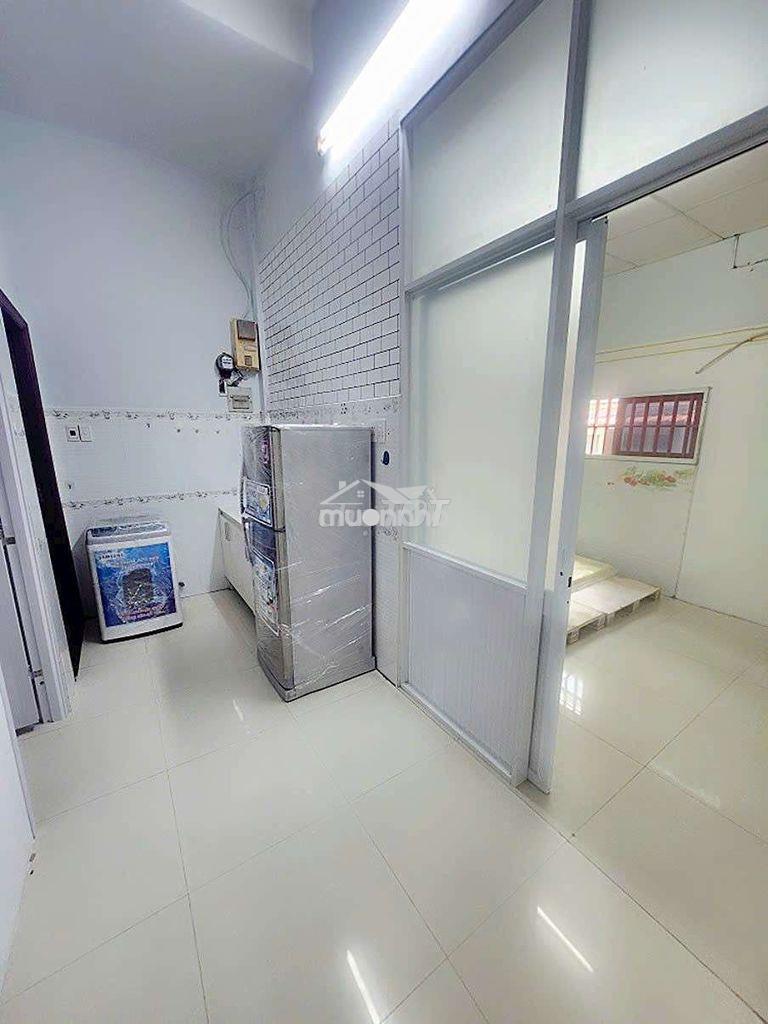 Phòng chdv chia 2pn riêng full nội thất có bếp phạm văn bạch - 3