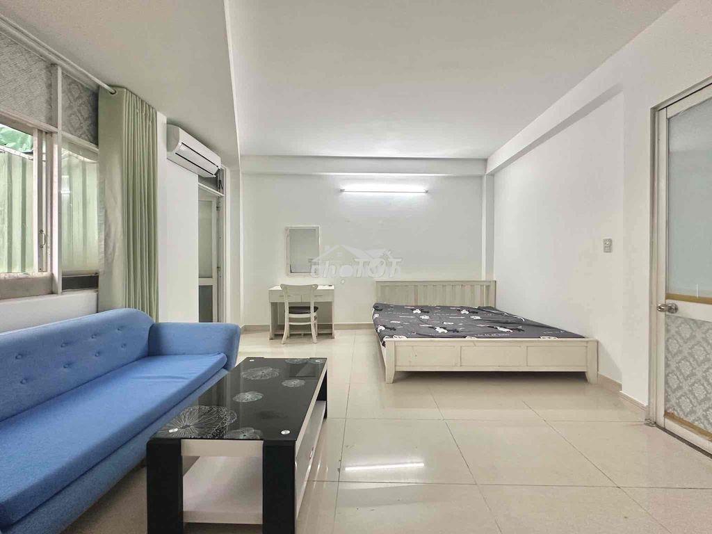 Studio cửa sổ siêu thoáng - Ảnh 2