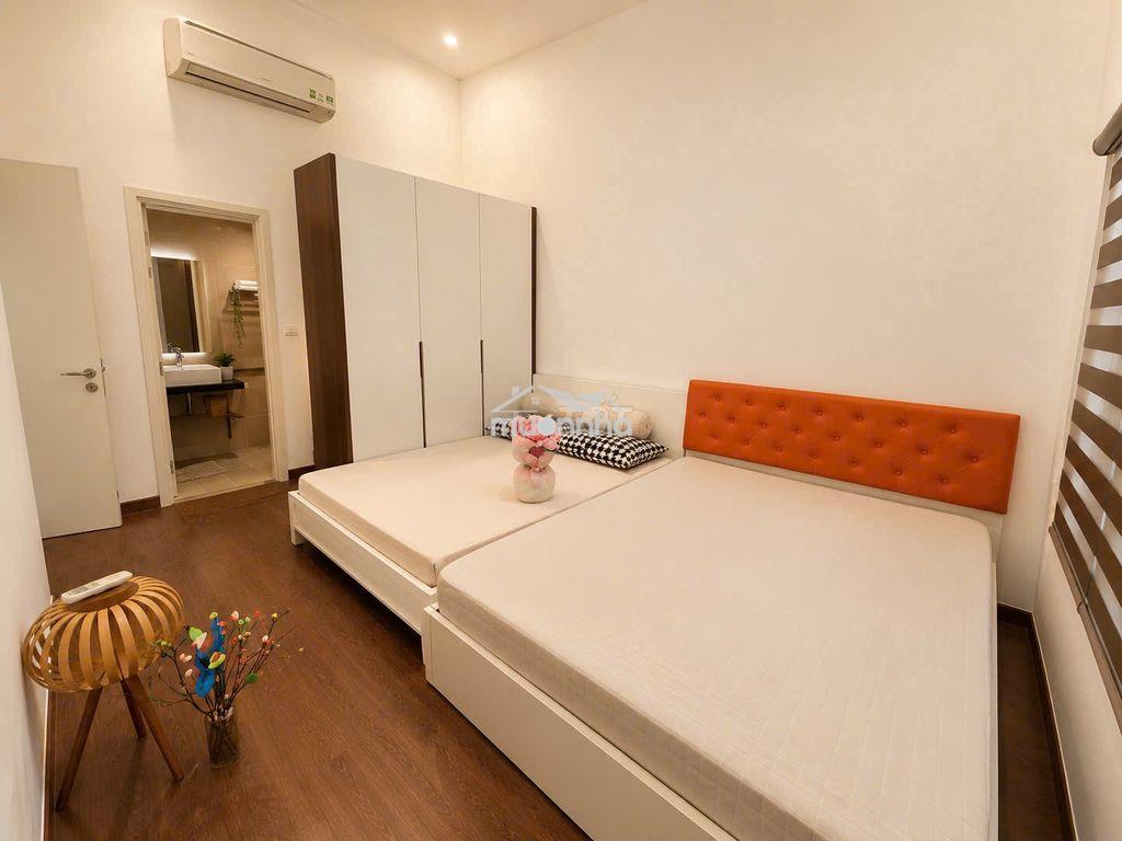 Giá siêu tốt- 3pn vista verde 135m2 full nội thất giá chỉ 23tr. - 4