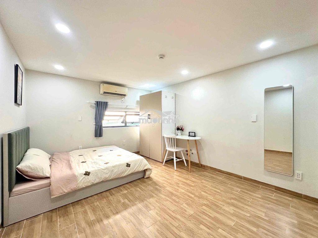 Studio rộng 30m2, cửa sổ lớn siêu thoáng, ngay phố phan xích long - Ảnh 3