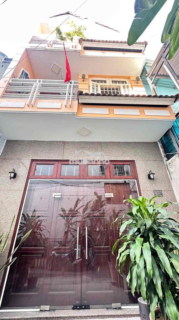 Nhà 3 tầng phạm văn đồng khu ven sông 5m*18m 90m2 sổ hồng chính chủ