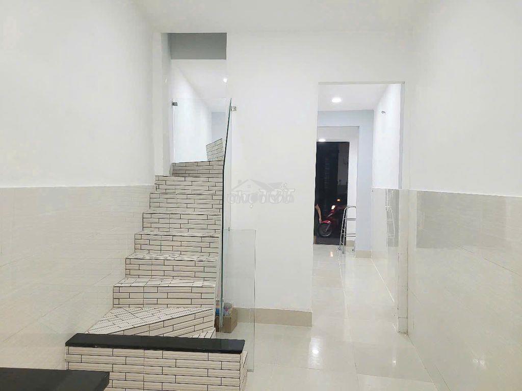 Cho thuê nhà mới nguyên căn - 3