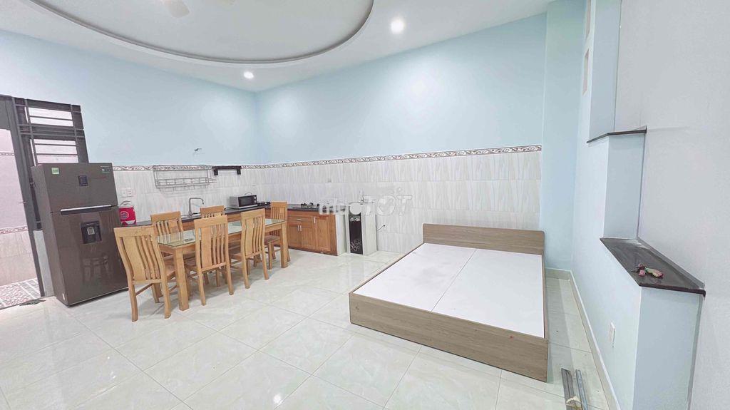 Tôi cần cho thuê phòng rộng 45m2 đầy đủ nội thất - Ảnh 3