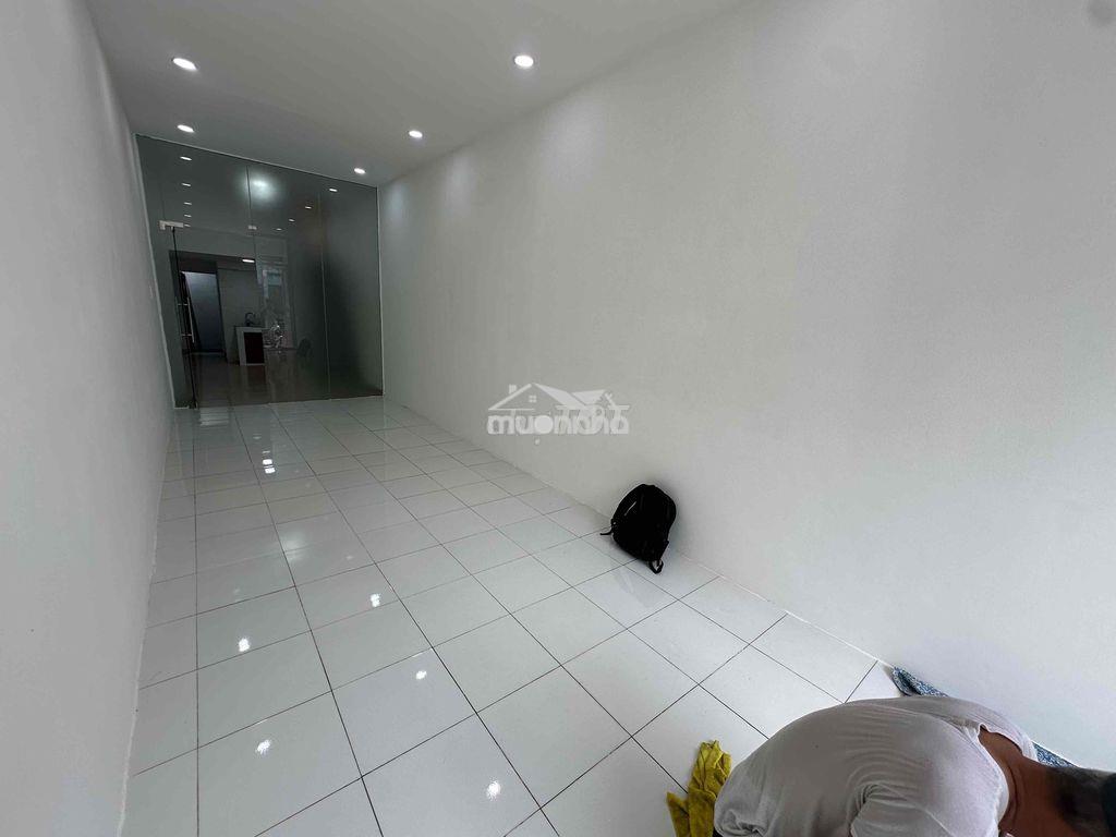Mặt bằng kinh doanh trung tâm ngã tư thủ đức - 3