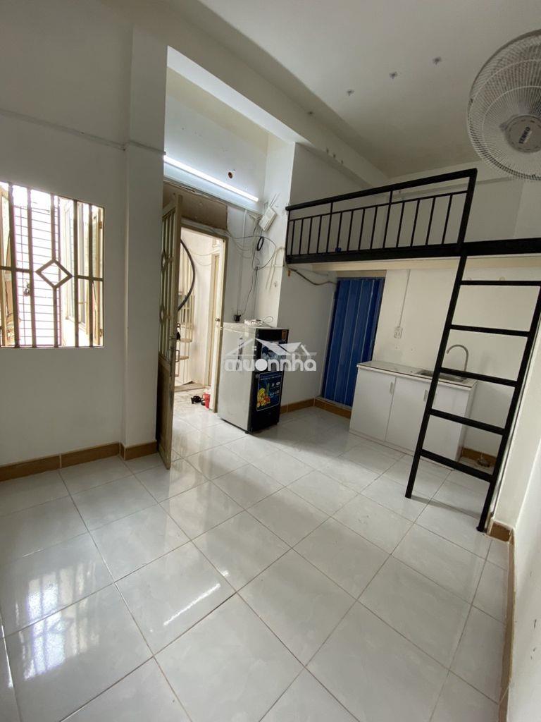 Cho thuê phòng trọ có gác lửng p.22, q.bình thạnh- l,gần tt q.1