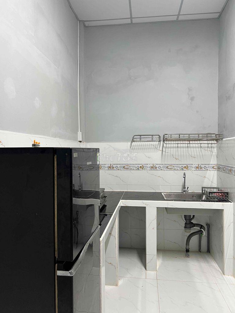 Cho thuê nhà nguyên căn kho b thị trấn nb giá 6tr - 3