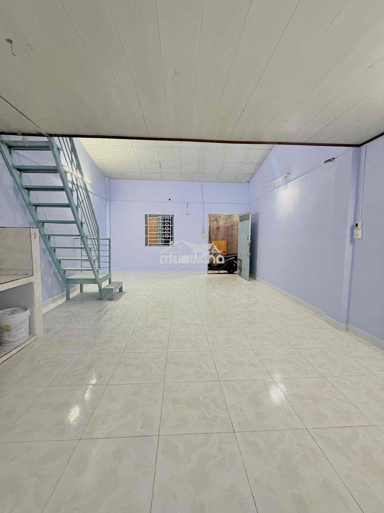Cho thuê nhà trống tại tân sơn 70m2 siêu rộng - Ảnh 2