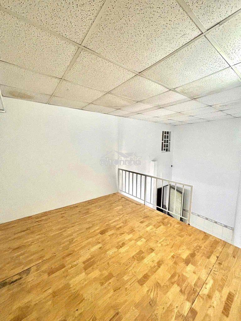 Phòng trọ 40m2 ở thoải mái 4ng - Ảnh 3