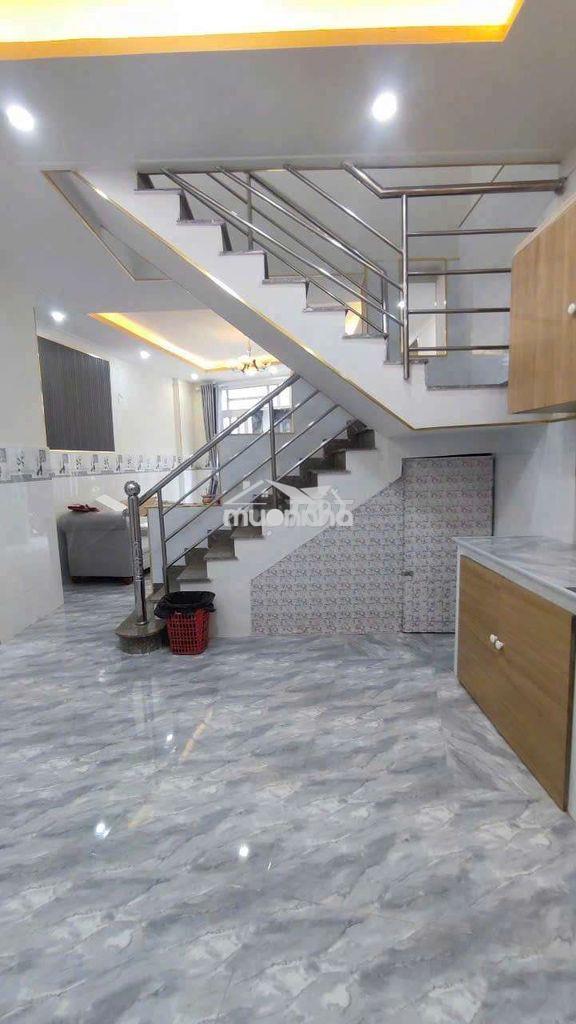 Cho thuê fun nội thất 6tr 2wc 2pn