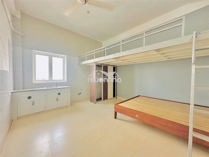⭐Căn hộ 2 không gian ngủ + 40m2  - full nội thất - ngay cầu tham lương