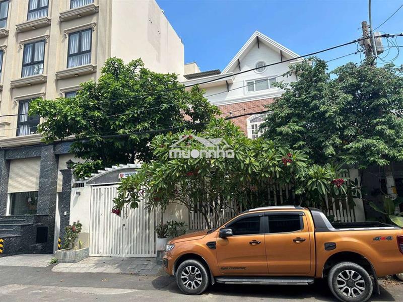 Bán nhà  mt trần thị liền. phước kiển, nhà bè, dt 10x15m, giá 18 tỷ