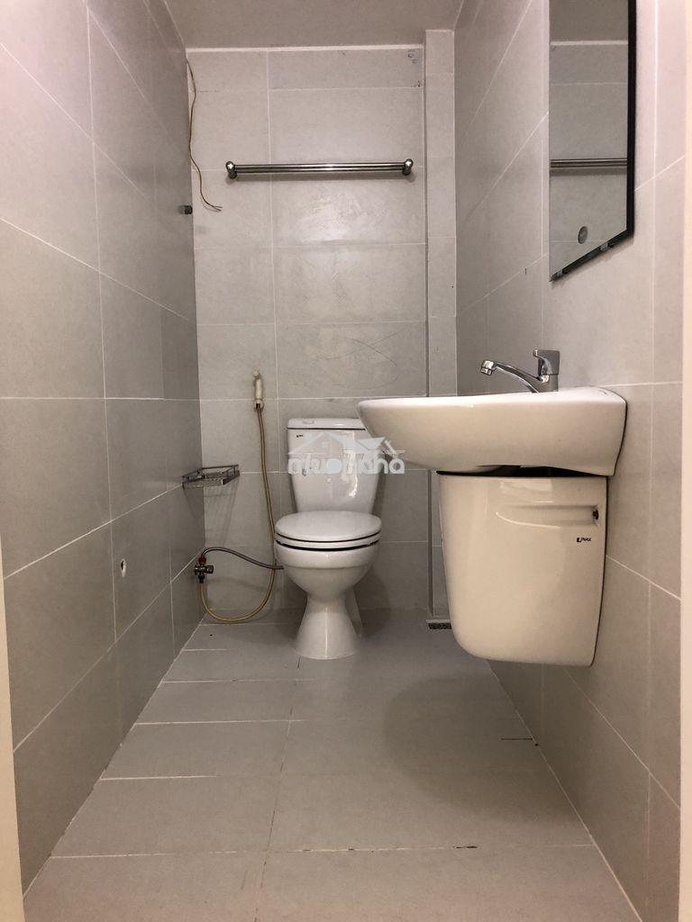 Cho thuê căn hộ dv mới xây 30m2 - 4