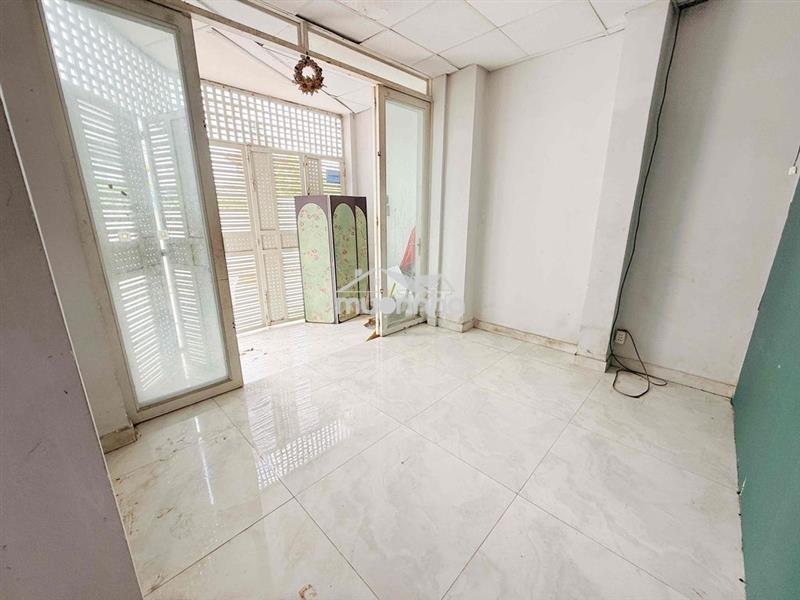 Cho thuê mb giá rẻ tân phú