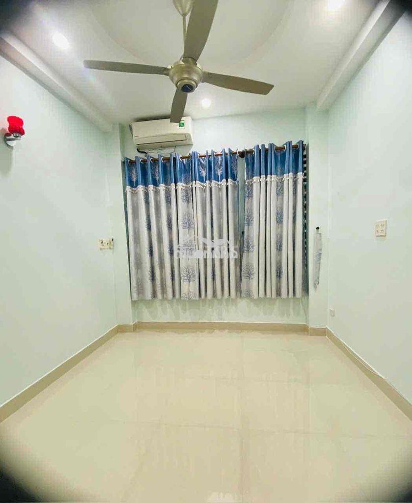 Nhà 2 phòng ngủ 3,2x8 trần kế xương. đủ nội thất - Ảnh 4