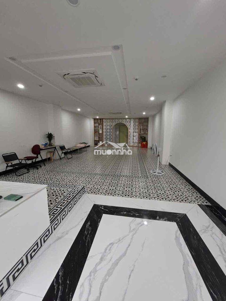 Building chưa bóc seal mặt tiền trần não, có hầm+ thang máy,  giá tốt - 4