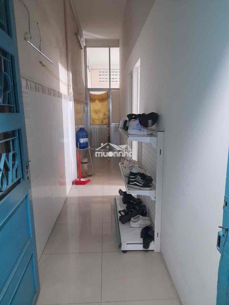Cho thuê căn hộ lầu 3 mặt tiền võ văn kiệt q5 - Ảnh 4