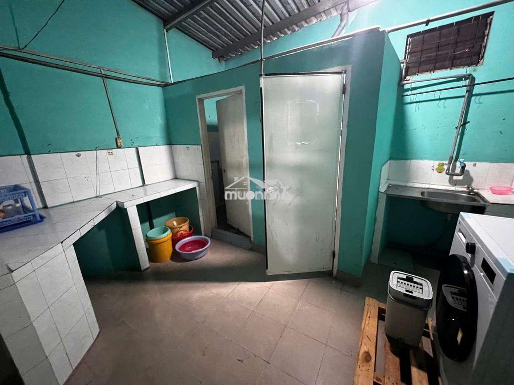 Cho thuê nguyên lầu 3, ngay trung tâm q5, nội thất đầy đủ, giá 7,5tr - Ảnh 3