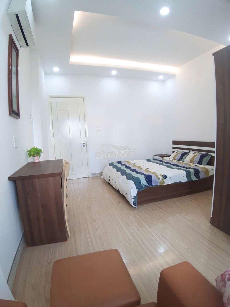 Chdv cửa sổ -  full nội thất - 4.8tr