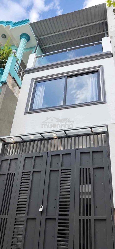 33m2(3x11), 3 tầng, hẻm xe hơi thông, sát mt văn thân q6