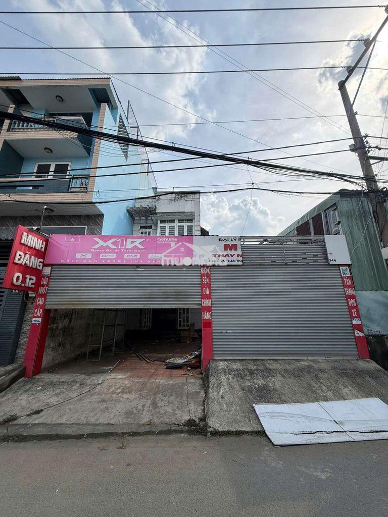 Cho thuê nhà nguyên căn + đất 2 mặt tiền - 230m² – chân cầu phú long