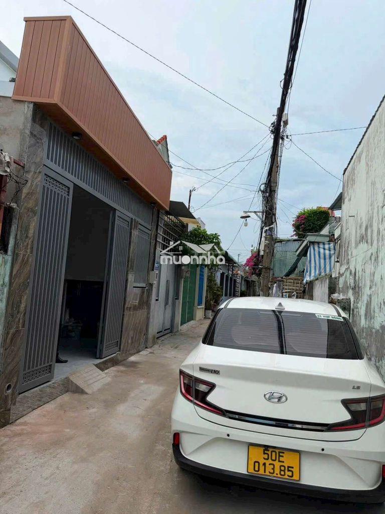 Nhà 1 lầu đẹp 5x16m, shr đg ô tô thông ngay ngã 5 chùa hang gần tô ký