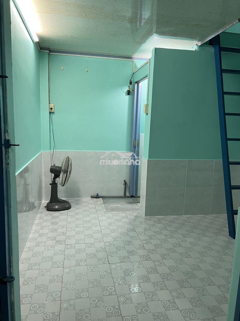 Cho thuê nhà mới, chính chủ, dt 20m, gần chợ, an ninh