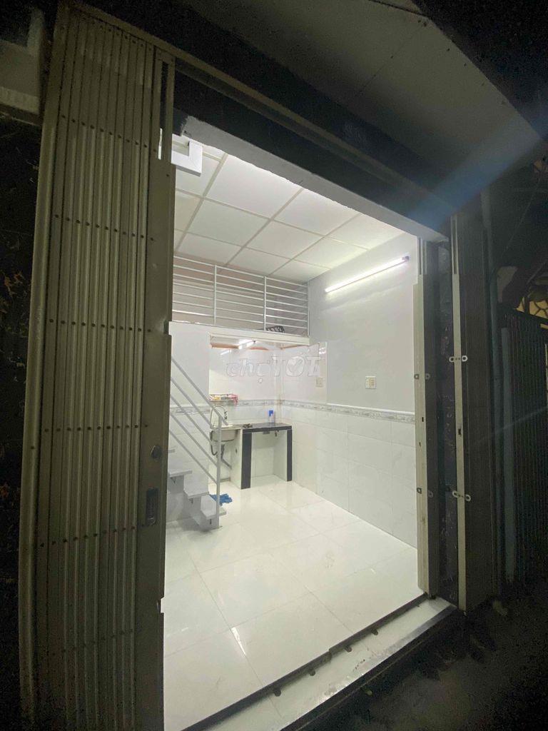 Nhà cho thuê lâu dài hẽm 88 nguyễn khoái p2 quận 4 - Ảnh 2