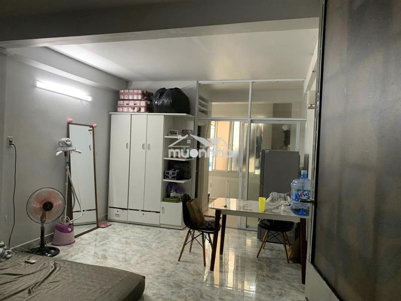 Căn hộ nhỏ ngay trung tâm q4, gần chợ bến thành cần tìm chủ mới