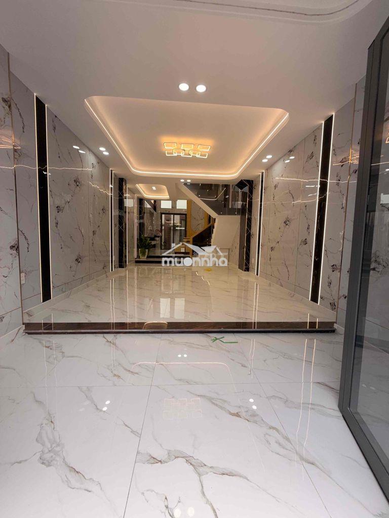 Nhà phố xây mới ngay ngã tư ga có ô chờ thang máy - Ảnh 3