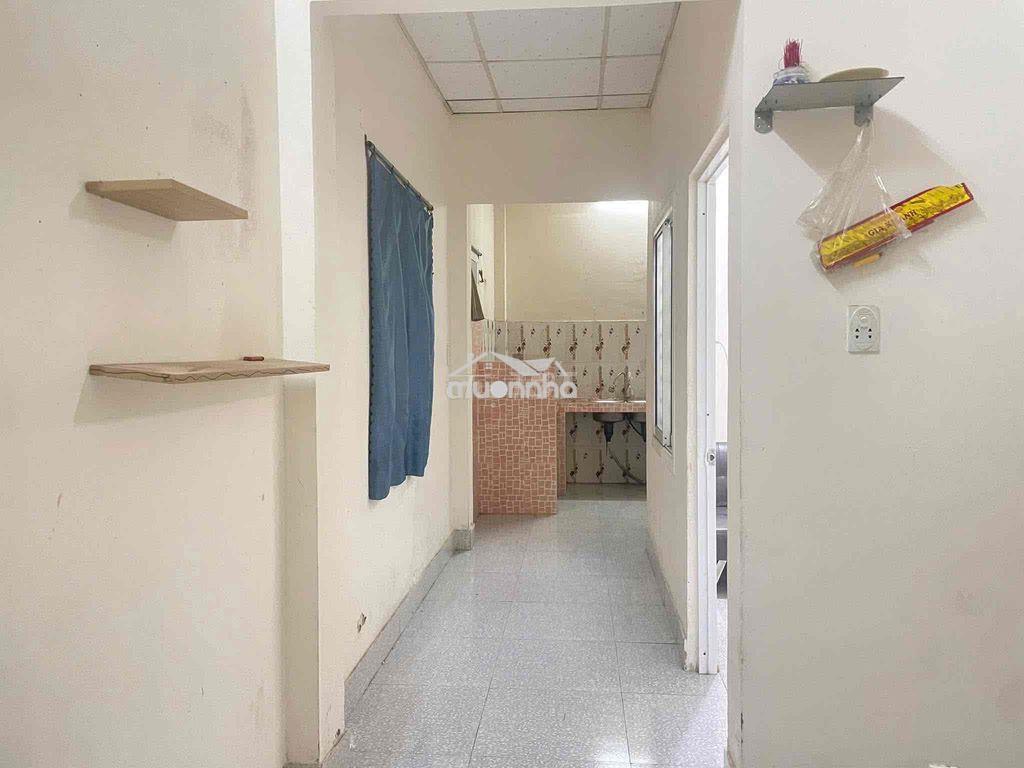 Nhà 50m2 gần chợ dĩ an bình dương - Ảnh 3