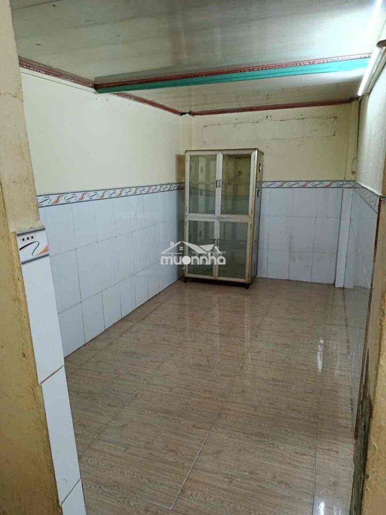 Bán nhà ngang rộng- hẻm đẹp,tôn dan - 3