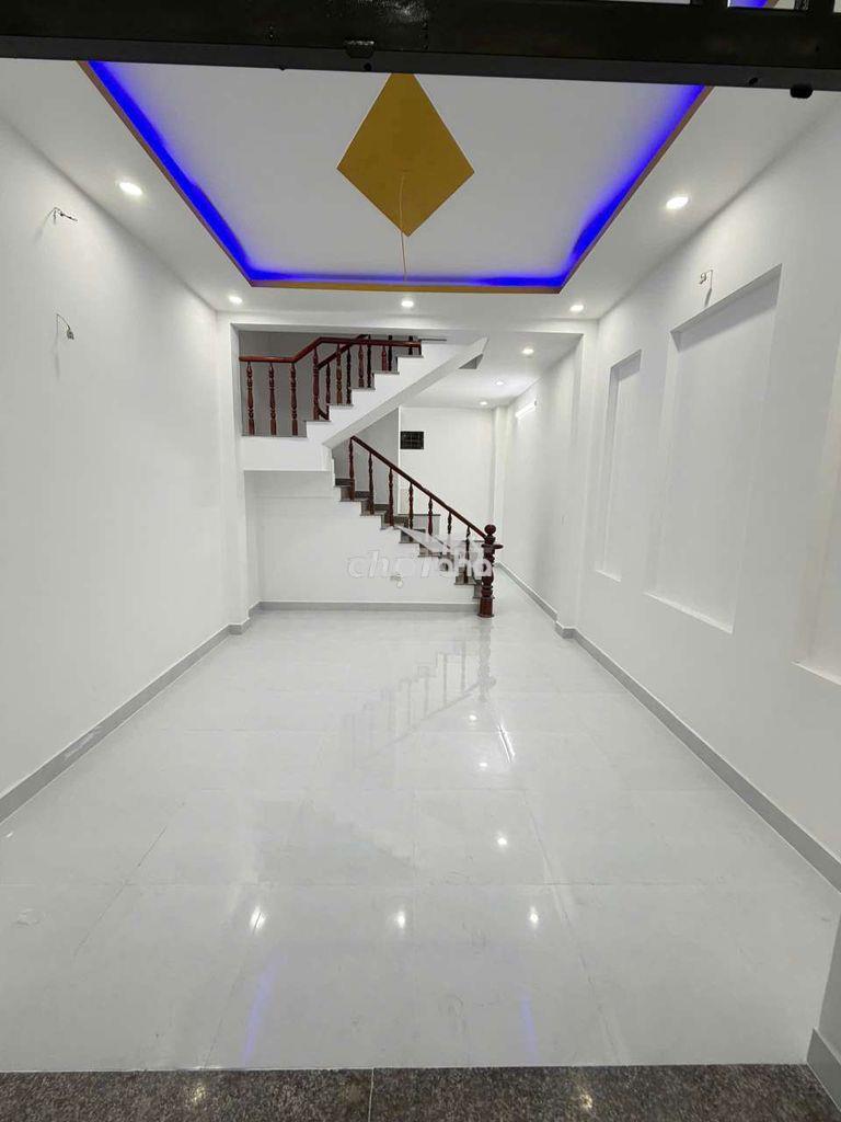 Nhà lầu gần ngã tư chiêu liêu - Ảnh 4