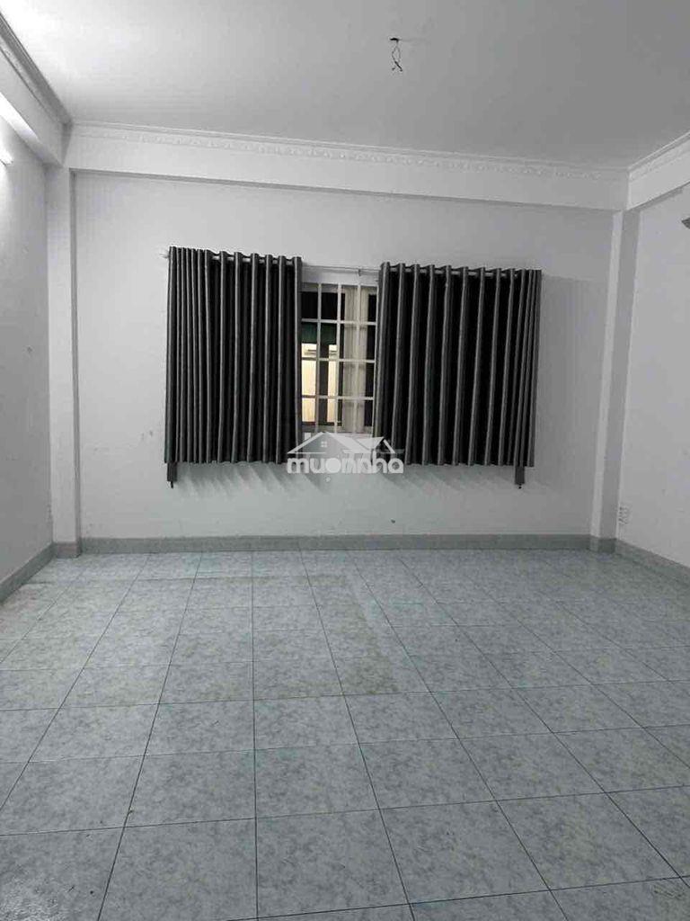Cho thuê nhà mtnb khu tên lửa cách aeon 100m . dt 5x20 xd 3,5 tấm - 2