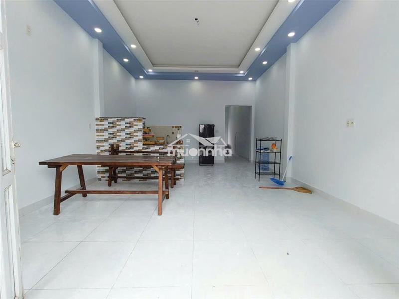 📢 Nhà 2pn sân oto - gần ngã 3 mỹ thành, quận 9