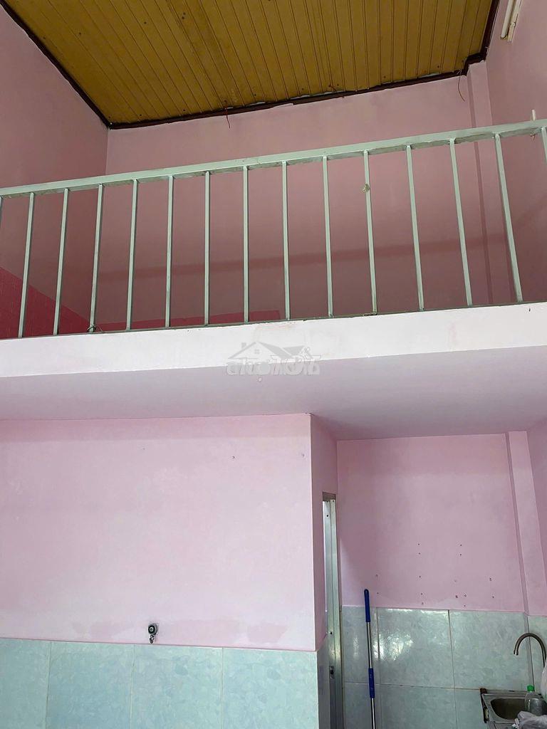 Nhà trọ gác đúc cao ráo sạch sẽ - Ảnh 4