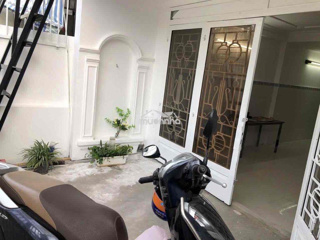Phòng trọ đi riêng, 5 triệu/tháng  45/3 trần văn sắc, thảo điền q2 - 3