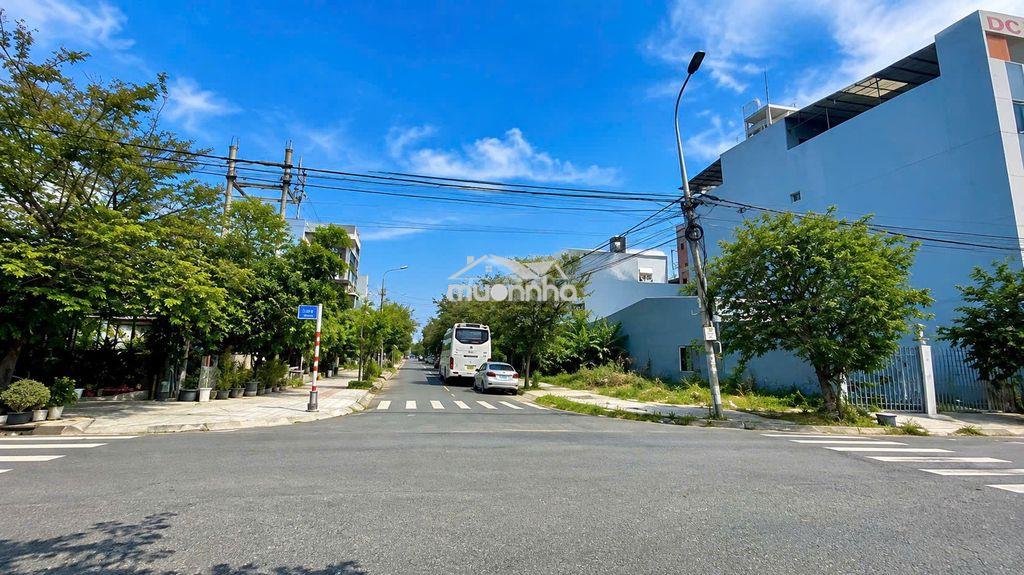 Bán lô góc 2 mặt tiền đường 10.5m lê sỹ kđt hòa xuân view công viên - Ảnh 2