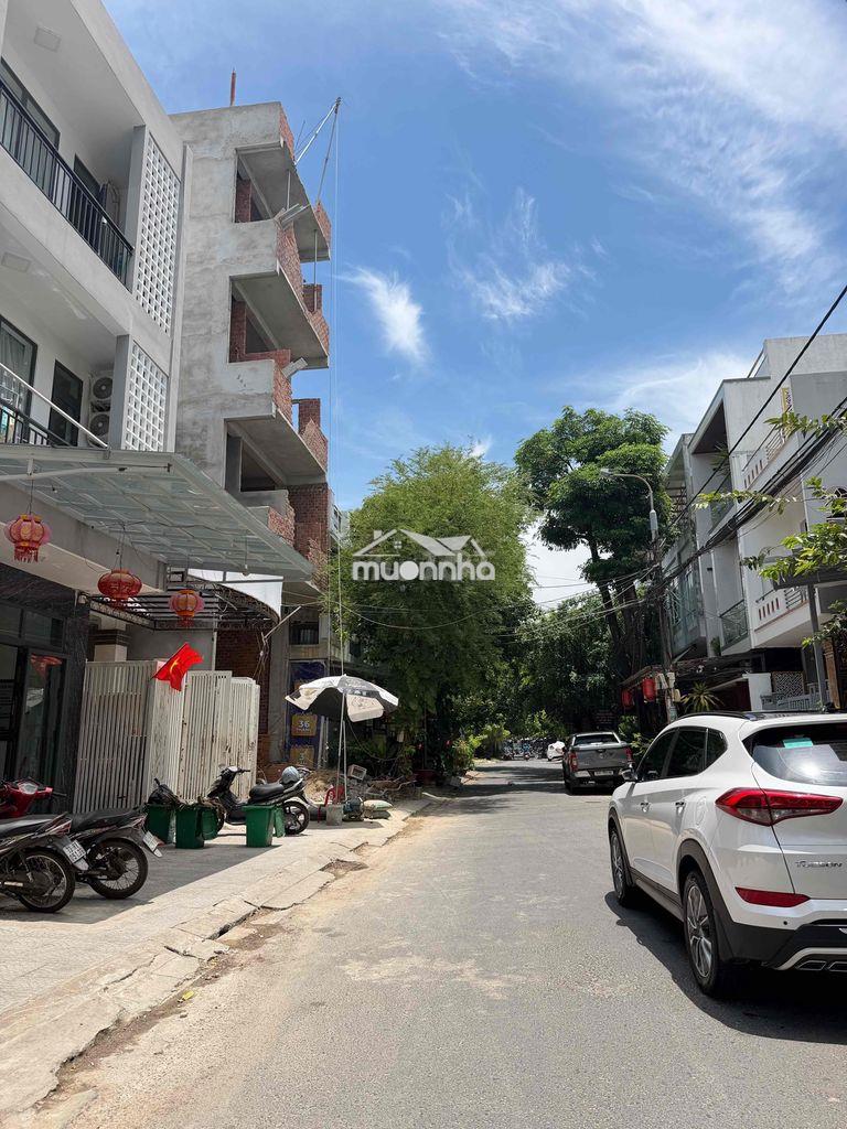 Bán căn hộ 3 tầng đang cho thuê mt nguyễn viết xuân ngay bến xe đn
