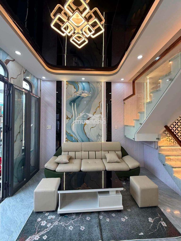Nhà 4x7m 1 lầu quận 7 1 tỷ 690