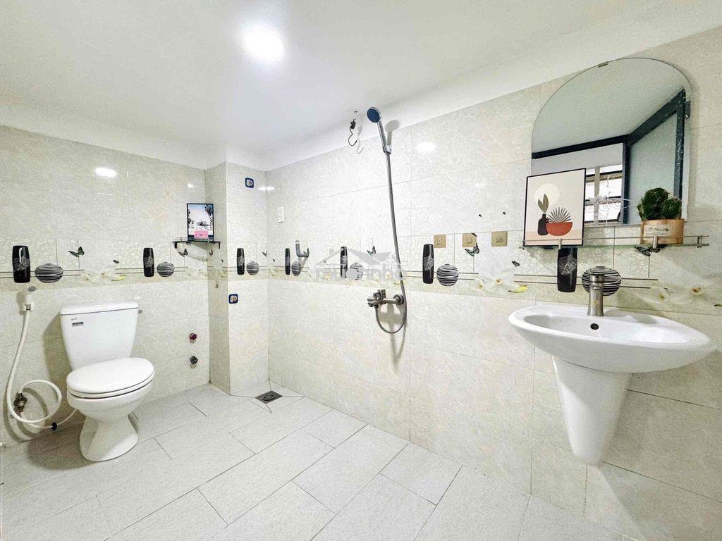 Duplex ban công full nội thất ngay gần đại học văn hiến - Ảnh 4