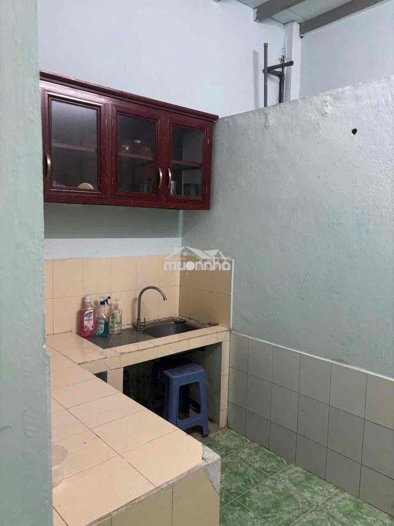 Nhà nguyên căn đường trường sa p17 quận bt cho thuê - Ảnh 2