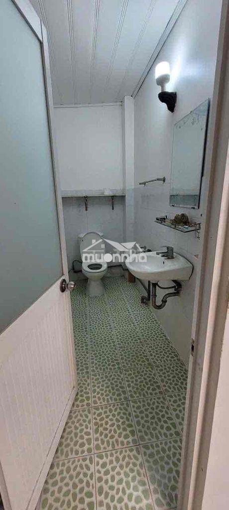 Nhà nguyên căn hẻm ba gác trần xuân soạn 80m2 - Ảnh 3
